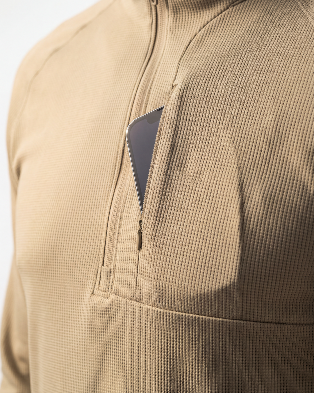The Court Pullover - Beige
